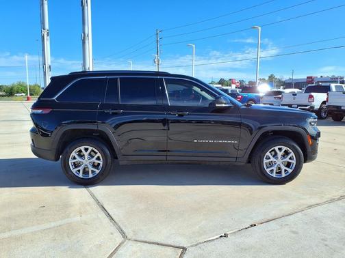 2022 Jeep Grand Cherokee Limited