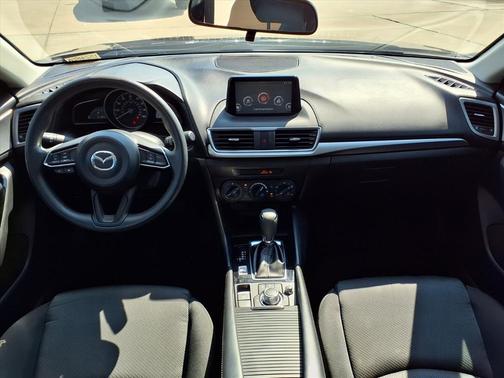 2018 Mazda Mazda3 Sport