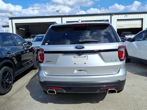 2017 Ford Explorer sport