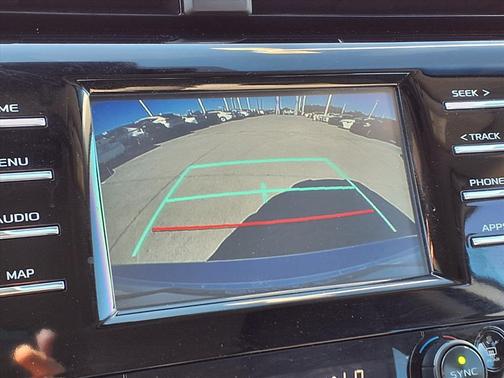 2019 Toyota Camry Hybrid LE