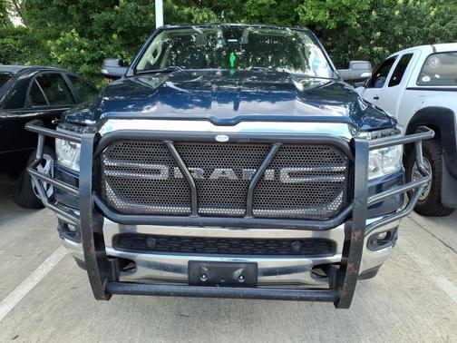 Patriot Blue Pearlcoat 2019 RAM 1500 Big Horn