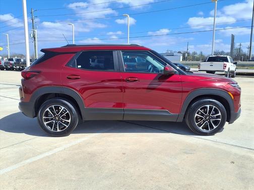 2025 Chevrolet Trailblazer LT