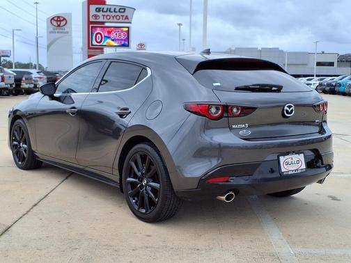 Machine Gray Metallic 2024 Mazda Mazda3 FWD w/Premium Package