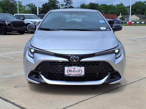 Classic Silver Metallic 2026 Toyota Corolla Hatchback SE