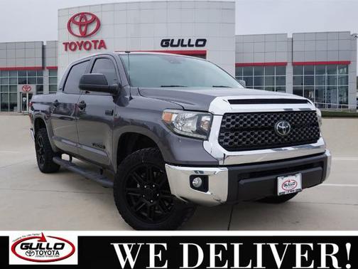 Gray 2019 Toyota Tundra SR5