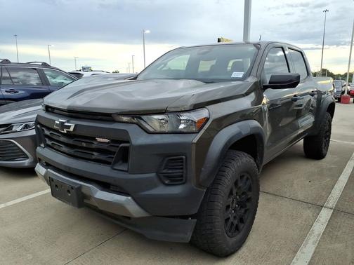 Harvest Bronze Metallic 2024 Chevrolet Colorado Trail Boss