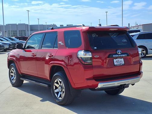 2024 Toyota 4Runner TRD Off Road