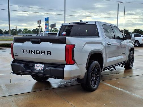 Celestial Silver Metallic 2024 Toyota Tundra SR5