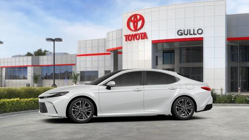 2025 Toyota Camry XLE