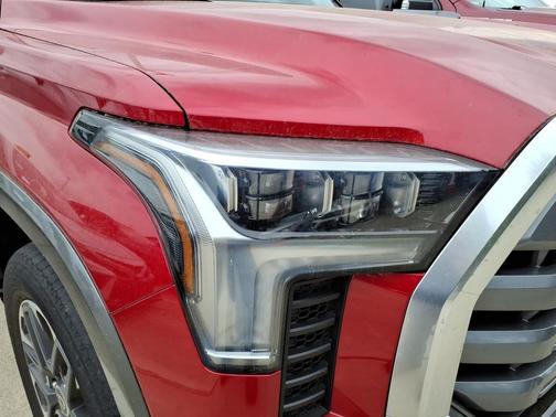 2023 Toyota Tundra Hybrid Limited