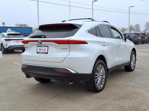 Wind Chill Pearl 2024 Toyota Venza Limited