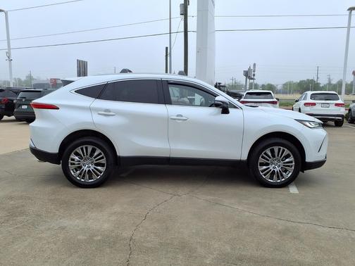 Wind Chill Pearl 2024 Toyota Venza Limited