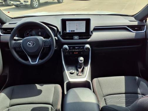 2025 Toyota RAV4 Hybrid SE