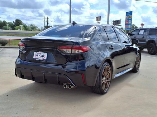 Midnight Black Metallic 2024 Toyota Corolla SE