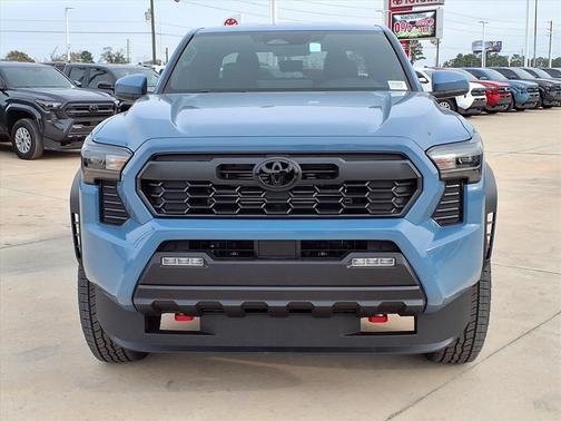 2026 Toyota Tacoma Hybrid TRD Off Road