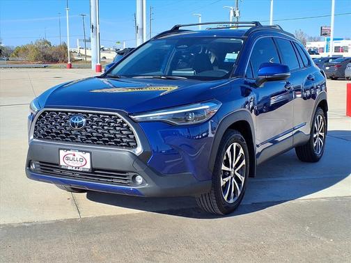 2024 Toyota Corolla Cross XLE