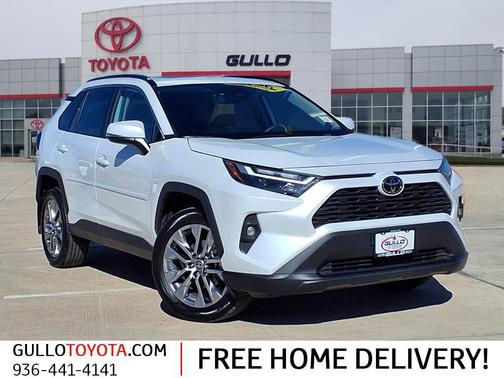 2023 Toyota RAV4 XLE Premium