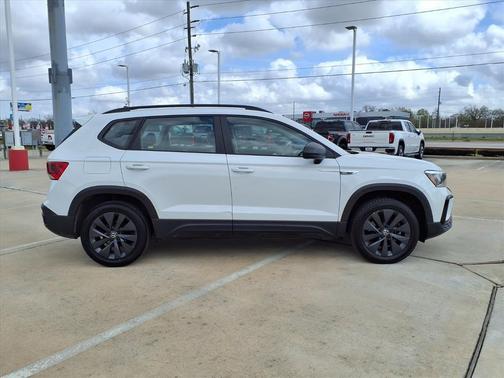 2023 Volkswagen Taos 1.5T S