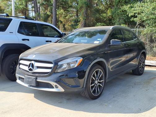 2017 Mercedes-Benz GLA 250 Base