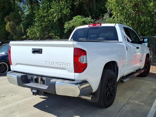 2014 Toyota Tundra SR5