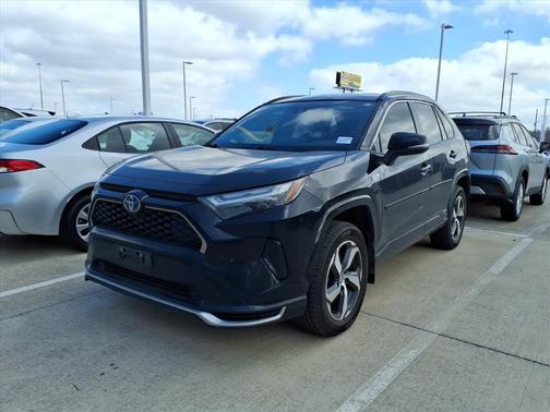 2022 Toyota RAV4 Prime SE