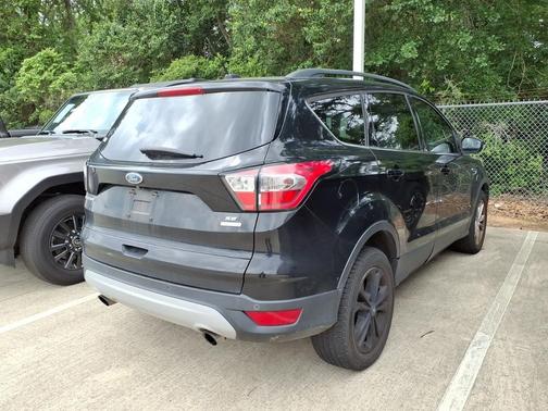 Shadow Black 2017 Ford Escape SE
