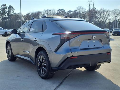 2026 Toyota bZ XLE Plus