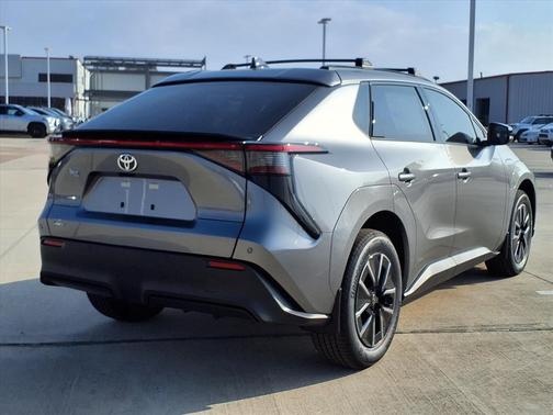 2026 Toyota bZ XLE Plus