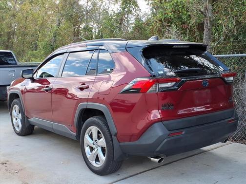 2021 Toyota RAV4 Hybrid XLE Premium