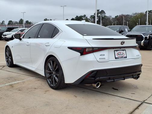2021 Lexus IS 350 Base