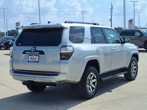2024 Toyota 4Runner TRD Off Road