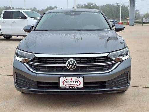 2022 Volkswagen Jetta 1.5T SE