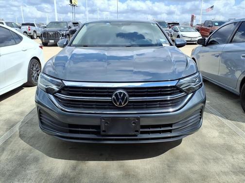 2022 Volkswagen Jetta 1.5T SE