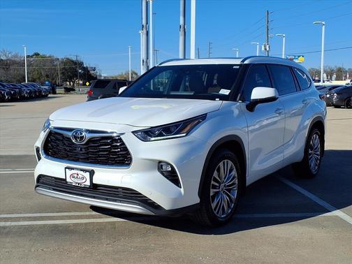 2021 Toyota Highlander Platinum