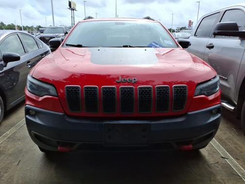 Firecracker Red Clearcoat 2019 Jeep Cherokee Trailhawk Elite