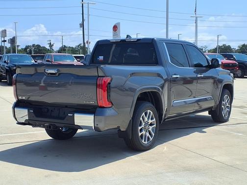 2025 Toyota Tundra Hybrid 1794 Edition