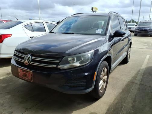 2016 Volkswagen Tiguan S