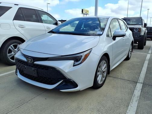 2023 Toyota Corolla Hatchback SE