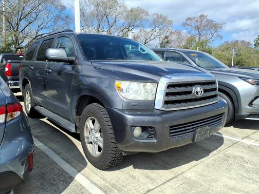 2016 Toyota Sequoia SR5