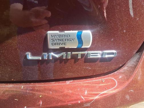 Moulin Rouge Mica 2013 Toyota Avalon Hybrid Limited