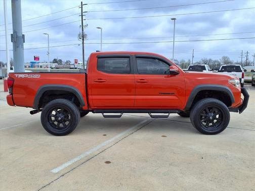 2018 Toyota Tacoma TRD Off-Road