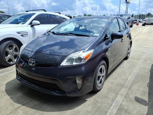 Winter Gray Metallic 2013 Toyota Prius Four