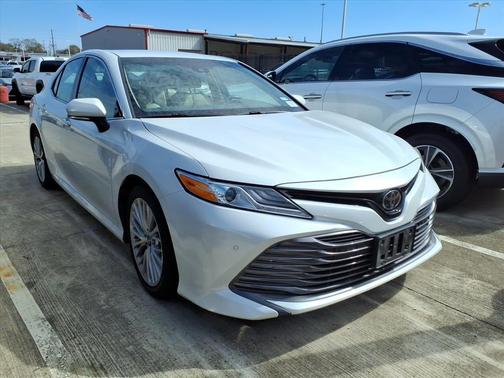 2018 Toyota Camry XLE