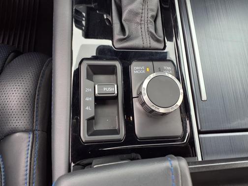 2024 Toyota Sequoia Platinum