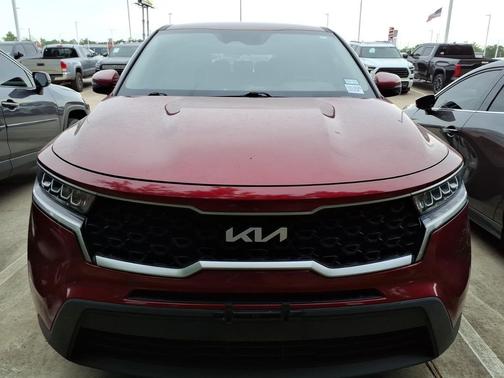 2022 Kia Sorento LX