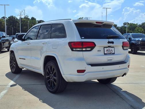 2019 Jeep Grand Cherokee Altitude
