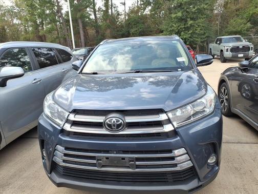 2019 Toyota Highlander Limited Platinum