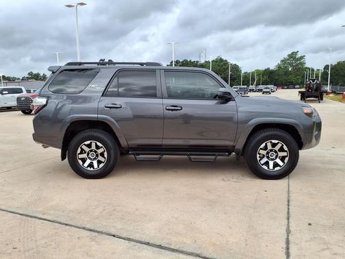 Magnetic Gray Metallic 2022 Toyota 4Runner TRD Off Road