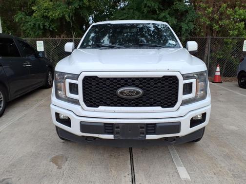 Oxford White 2020 Ford F-150 Lariat