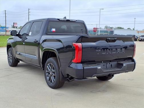 2025 Toyota Tundra Hybrid Platinum